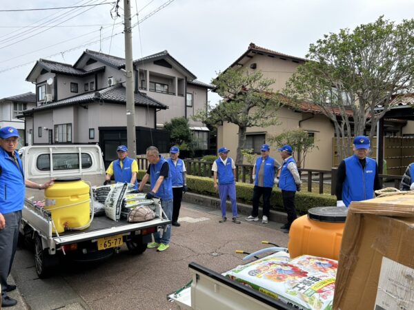御経塚まちづくり会 6月8日 花かご植え/野々市駅前花壇の植え替え